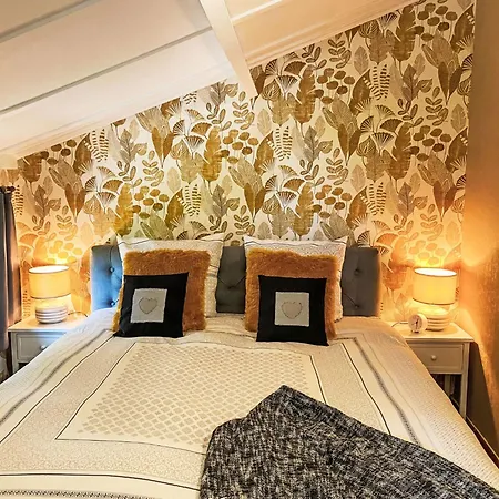 Windekind Mit Blick Auf Felder By Interhome * De Panne